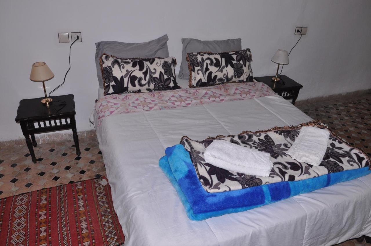 Maison D'Hotes Zohor Fès Cameră foto