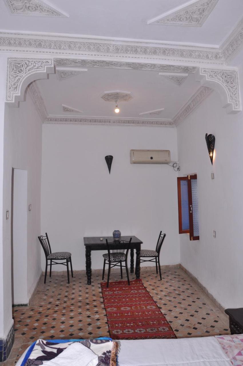 Maison D'Hotes Zohor Fès Cameră foto