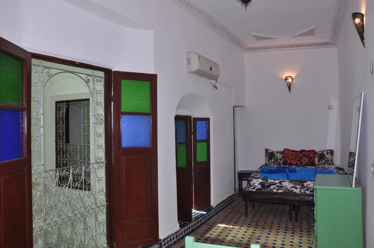 Maison D'Hotes Zohor Fès Cameră foto